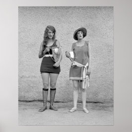 Póster Concurso de Belleza en el Baño, 1922. Foto Antigua
