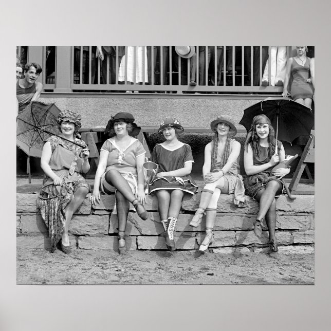Póster Concurso de Disfraces de Playa, 1921. Foto de cose (Frente)