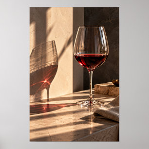 Póster Copa de Vino Tinto en Luz Dorada del Sol – Moderno