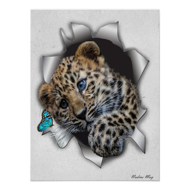 Póster Copa Willife Leopard persiguiendo a una mariposa M (Anverso)