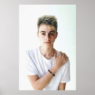 Póster Corbyn Besson