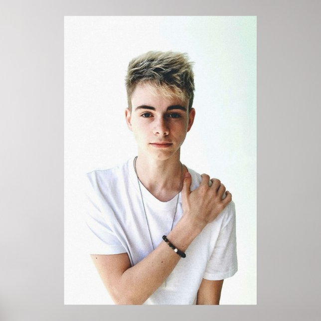 Póster Corbyn Besson (Frente)