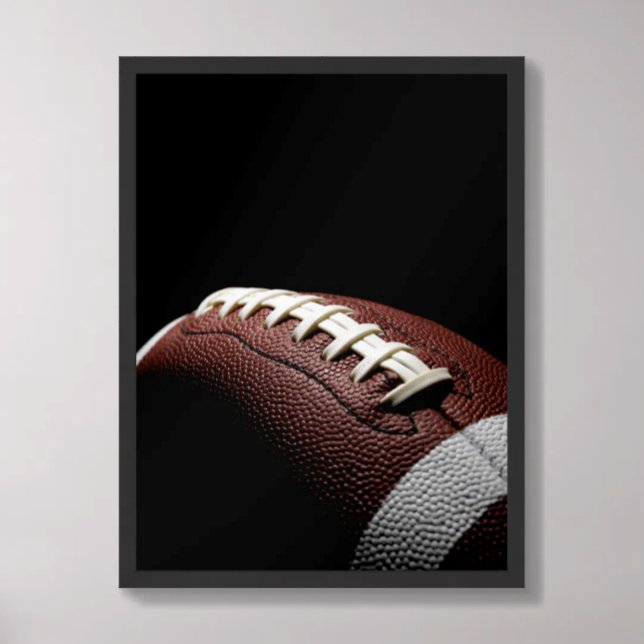 Póster Cordones Oscuros Dramáticos de Fútbol Primer Plano (Subido por el creador)