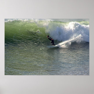 Póster Cortando la Cara de la Ola - Surfista en Huntingto
