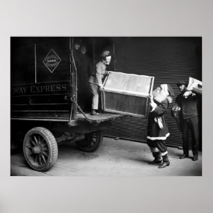 Póster Creepy Christmas Dude, 1920s