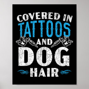 Póster Cubierta En Tatuajes Y Tatuaje De Pelo De Perro P
