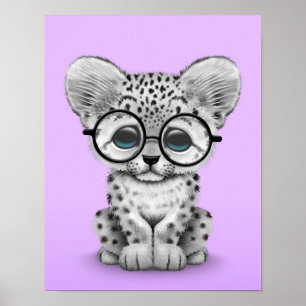 Póster Cubo de leopardo de la nieve con lentes morados