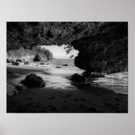 Póster Cueva de playa en blanco y negro