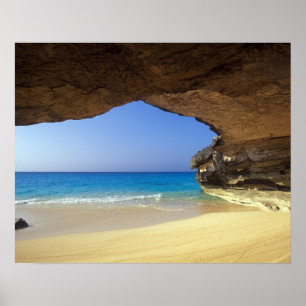 Póster Cueva en la Bahía Francesa, isla de San Salvador,