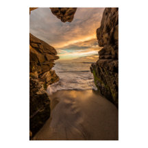 Cueva marina en la playa de Windansea