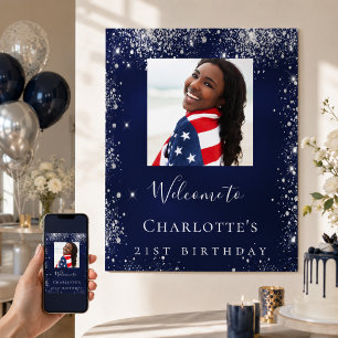 Póster Cumpleaños azul marino brillo de plata bienvenida 