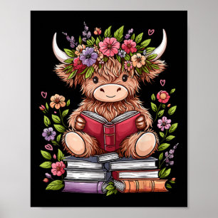 Póster Cute Baby Highland Cow con Bookworm de libro de le