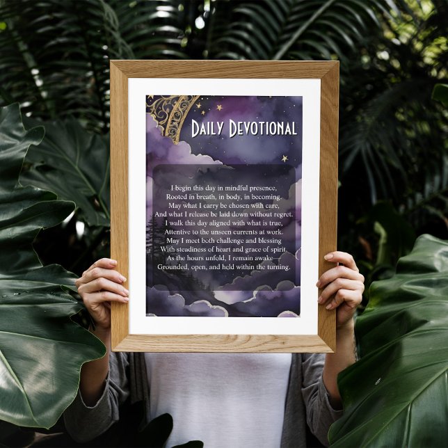 Póster Daily Devotional Purple Night Sky Pagan Prayer (Purple Night Sky Daily Devotional Prayer for Pagan and Wiccan Practice by Starborne Devotionals)