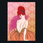 Póster Dama de Art Deco con Damask - BIANCA: Melon Melang<br><div class="desc">Nuestra hermosa Bianca está vestida con falda completa y su parte superior tiene correas de joyas. Ella sostiene una pluma y se sienta en el fondo de un adamascado rico. El pelo de Bianca es una masa de rizos en un fabuloso peinado, sostenido con un clip de pelo en forma...</div>