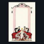 Póster Dama elegante en París Art Deco<br><div class="desc">Mujer elegante en París. Ilustracion Art Decó de 1924. El ilustrador francés Georges Barbier completó docenas de hermosos ilustraciones que representaban a los ruidosos 20 años en Francia. Elegant Lady in Paris presenta a una joven rubia sentada en un sofá mientras dos lugareños en túxedos coquetean con ella. La mujer...</div>