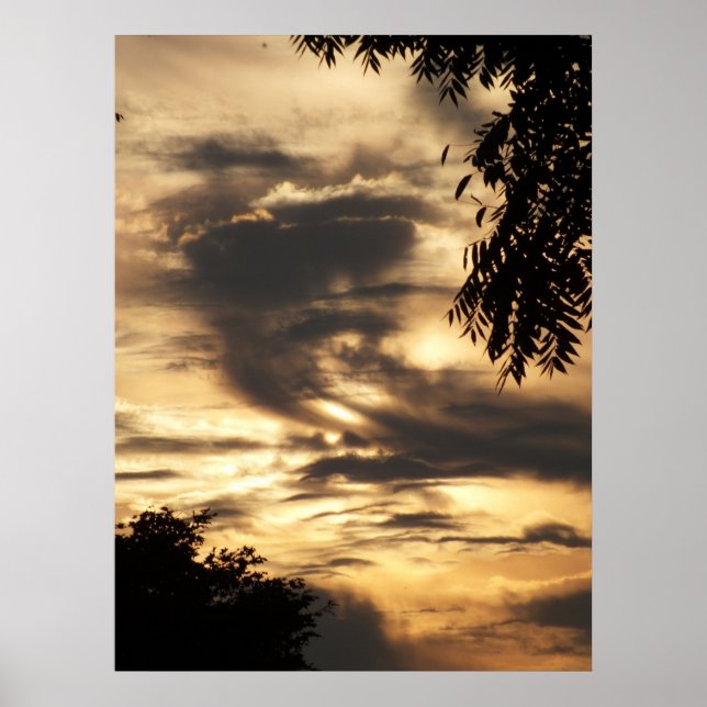 Póster de Amanecer Nublado Dorado (Frente)