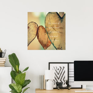 Póster de arte cuadrado con corazones de madera rú