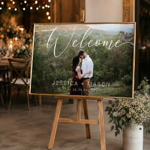 Póster de bienvenida de boda con foto y letra scri