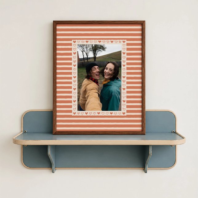 Póster de borde de corazón naranja - Regalo de fot (Orange Heart Border Poster - close-up view (frame/decor not included)
)