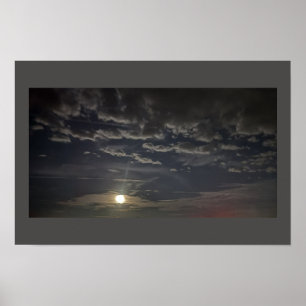 Póster de foto de luna y nubes