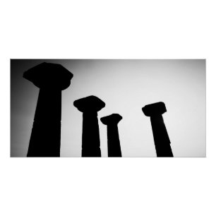 Poster de fotografía de columnas antiguas en blanc