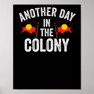 Póster De Otro Día En La Colonia - Australiano