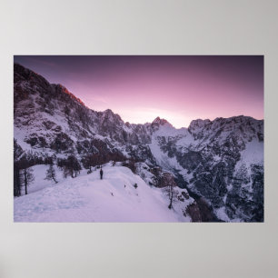 Póster De pie en el país de las maravillas de invierno
