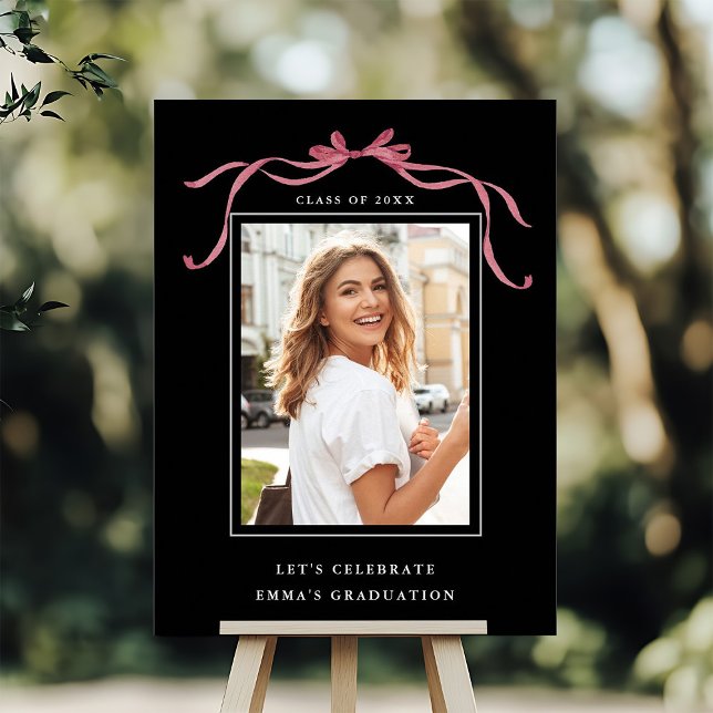 Póster Deep Blush Bow Graduation Party Welcome Black (Subido por el creador)