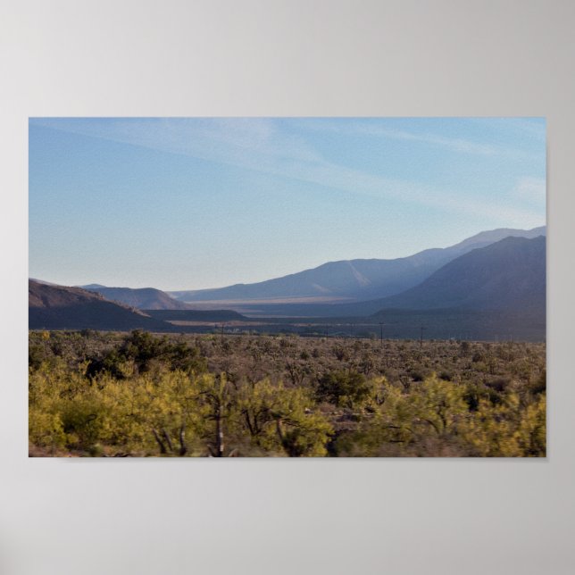 Póster Desierto de montaña escénico (Frente)
