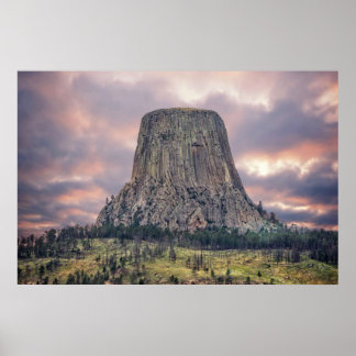 Póster Devils Tower Amazing Clouds