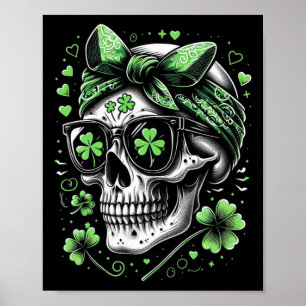 Póster Día de San Patricio Cráneo Moño Desordenado Trébol