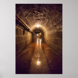 Póster Dimly Lit Salt Mine Tunnel