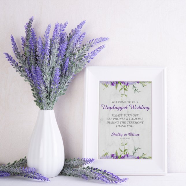 Póster Diseño floral en un Boda morado desconectado (Subido por el creador)