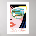 Póster Divertiémonos - El Lotus blanco<br><div class="desc">Entre en modo vacacional con este diseño de licencia oficial de The White Lotus "Let's Fun". Con un atrevido ilustracion inspirado en el arte pop de la cara de moda de Lucia con gafas de sol que reflejan una escena de un lujoso complejo turístico, con premios Aperol, impresionantes vistas de...</div>