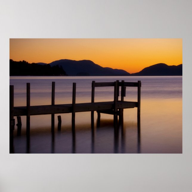 Póster Dock al amanecer (Frente)