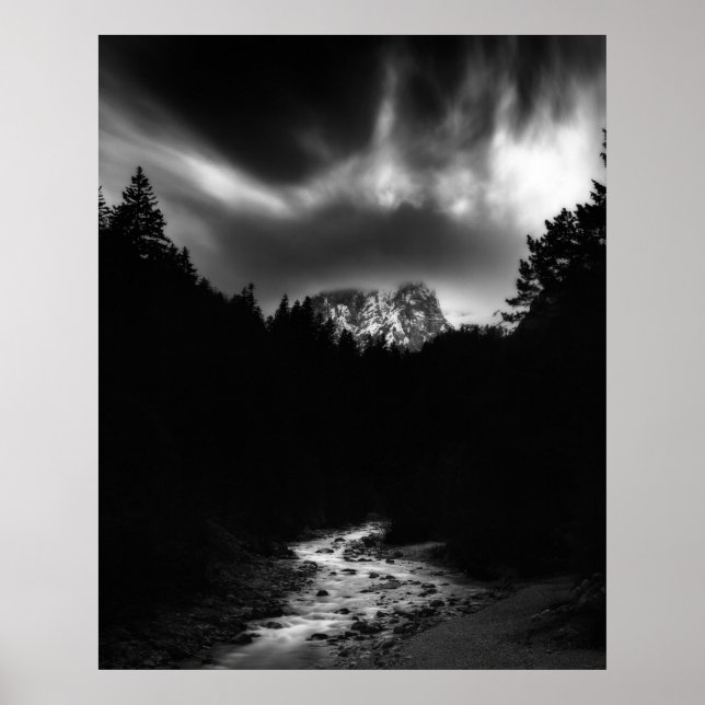 Póster Dramático paisaje de montañas y ríos (Frente)