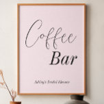 Póster Ducha de bodas Rubor Pink Coffee Bar<br><div class="desc">Rótulo Poster de la mesa de la barra de café de la ducha/ducha de novia rosa Rubor en un guión elegante de caligrafía. Este producto es parte de una colección,  por favor revisa nuestra colección de tiendas para ver los artículos que coincidan.</div>