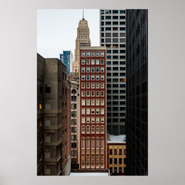 PÓSTER EDIFICIO DE ALTO AUMENTO DE CONCRETO ROJO (Frente)