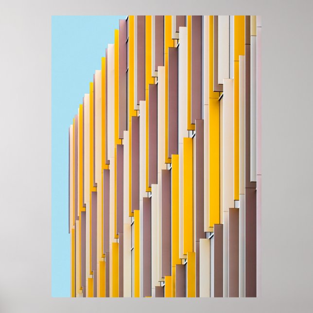 PÓSTER EDIFICIO DE CONCRETO AMARILLO DURANTE EL DÍA (Frente)