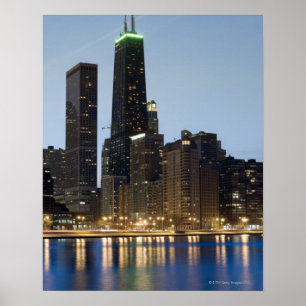 Póster Edificios a lo largo de la orilla del lago