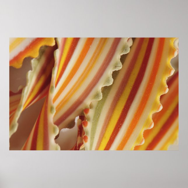 Póster EE. UU. Primer plano de fideos de pasta arcoíris s (Frente)