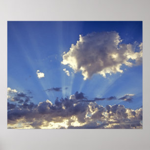 Póster EEUU, Oregón, Bend. Los rayos solares llenan el ci