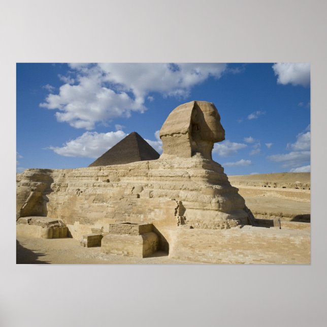 Póster Egipto, Giza. La gran Esfinge se eleva sobre los 2 (Frente)