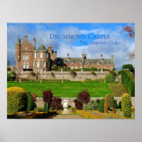 El Castillo de Drummond Clan en Escocia brillante