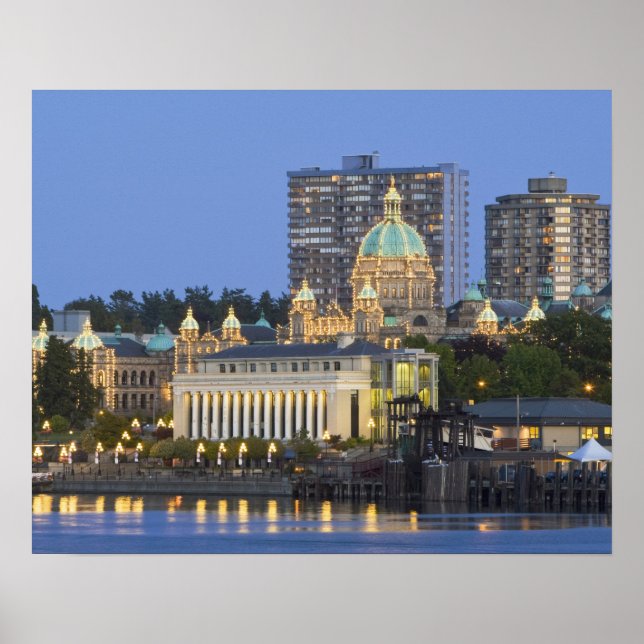 Póster El edificio del Parlamento se iluminó en el interi (Frente)