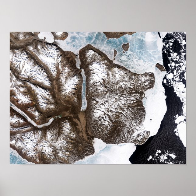 Póster El hielo marino bordea la costa este de Groenlandi (Frente)