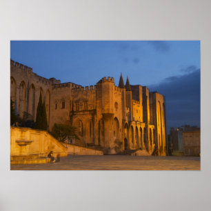Póster El Palacio del Papa en Aviñón al atardecer. Constr