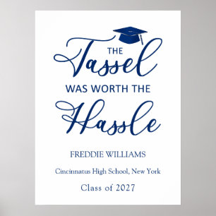 Póster El partido de graduación Tassel valía la pena