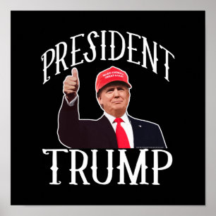Póster El presidente Donald Trump, Gorra Rojo, pronuncia 
