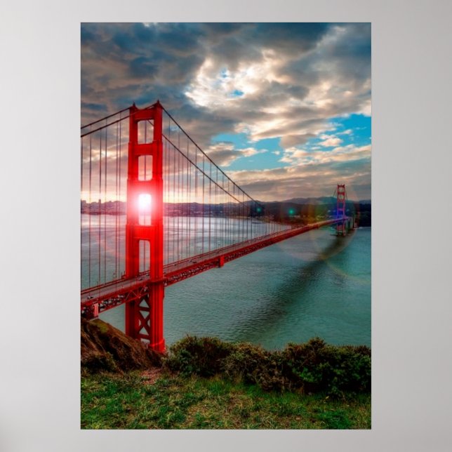 Póster El puente Golden Gate con el sol brillando. (Frente)